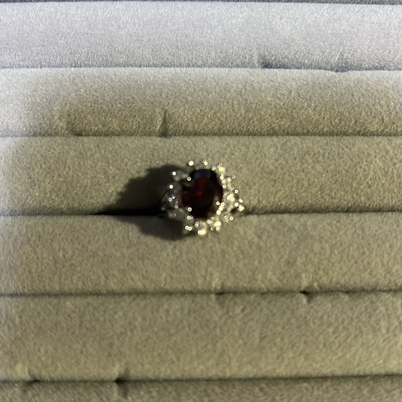 925 Sterling Silver Ring With Natural Garnet Gemstone opening free-to any size - Picture 2 of 4
